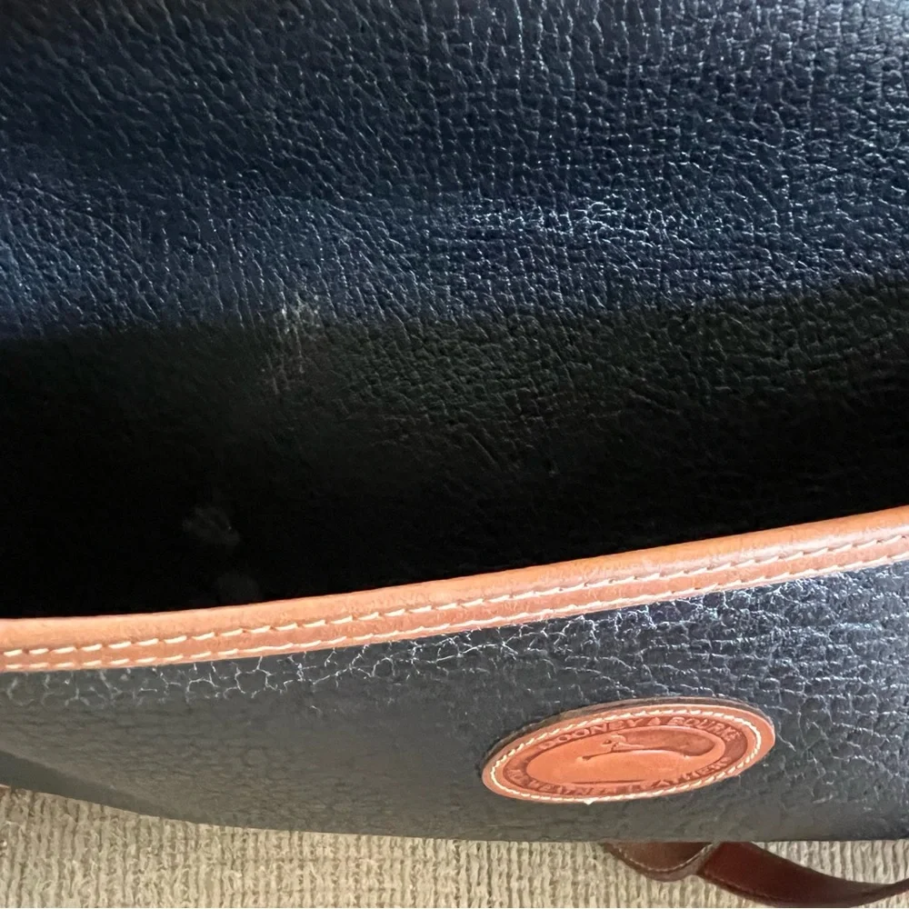 VTG Dooney & Bourke All Weather Leather Pebbled Black Messenger Briefcase Bag - Picture 7 of 9